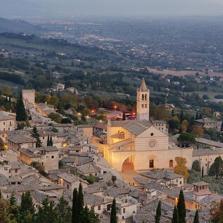 Albergo La Rocca Assisi Eksteriør bilde