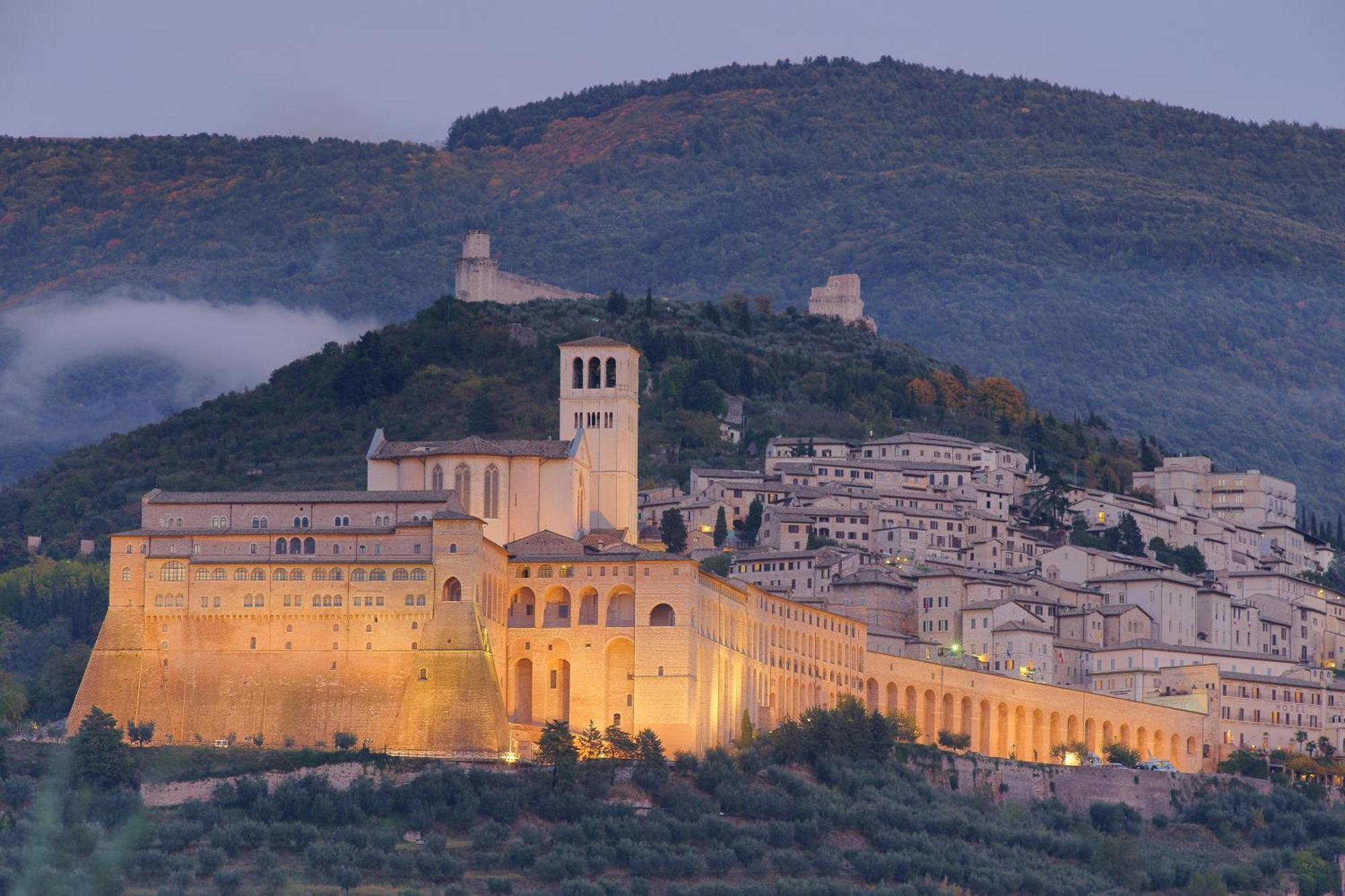 Albergo La Rocca Assisi Eksteriør bilde