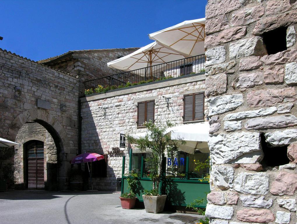 Albergo La Rocca Assisi Eksteriør bilde