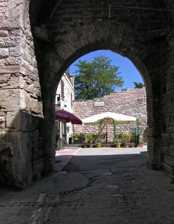 Albergo La Rocca Assisi Eksteriør bilde